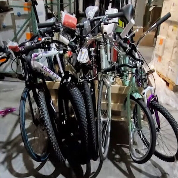 Bicicletas por contenedor en liquidación al por mayor