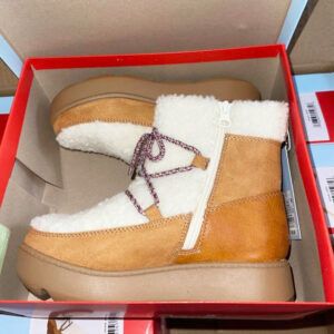 Zapatos mixtos de Target por contenedor