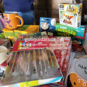 Pallets de mercancía en general para tiendas de descuento (bin stores)