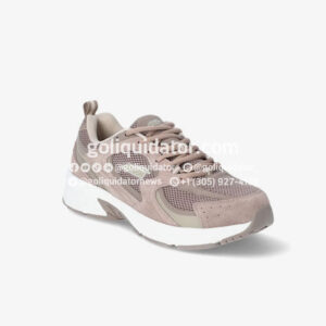 Lote de zapatos (principalmente) y ropa de Walmart