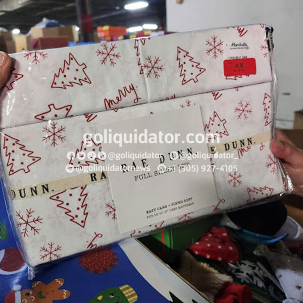 ChristmasTJMX0625_01