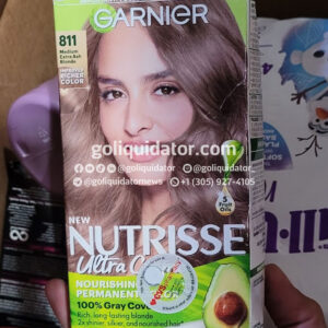 Lote de productos de cuidado personal y mercancía en general de CVS