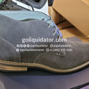 Lotes de zapatillas deportivas (principalmente) y zapatos casuales