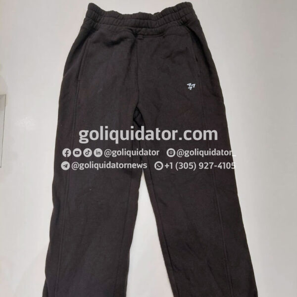 AOLchildrenWinter0925_05