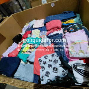 Lotes de ropa infantil de Target