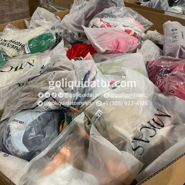 ClothingMcsandComnse1225_05