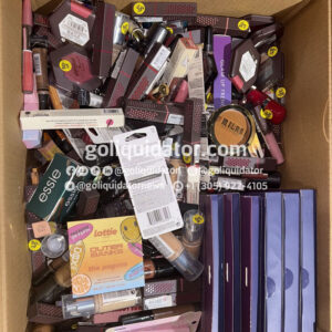 Pallets de artículos de aseo y belleza