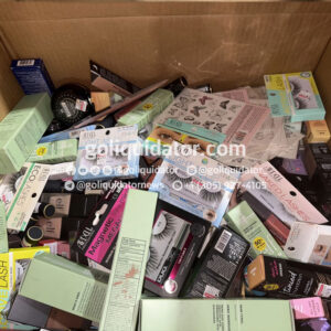 Pallets de artículos de aseo y belleza