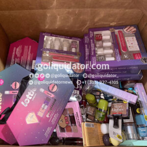 Pallets de artículos de aseo y belleza