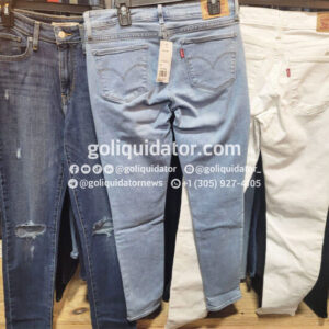 Pequeños lotes de jeans Levi’s para hombre y mujer
