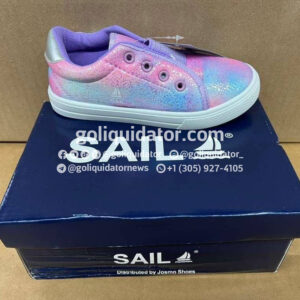 Camión completo de zapatos mixtos