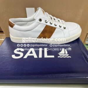 Camión completo de zapatos mixtos