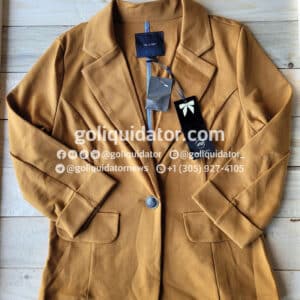 Pequeños lotes de ropa de moda californiana para mujeres