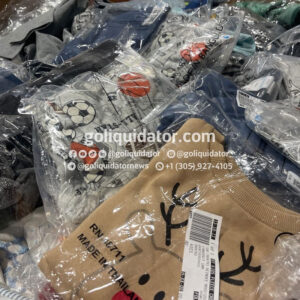 Lote de ropa mixta y textiles para el hogar