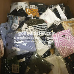 Lote de ropa, calzado y accesorios de prestigiosas marcas