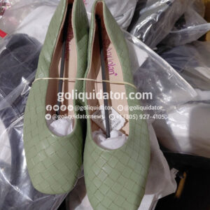 Pallets de zapatos nuevos de Amazon