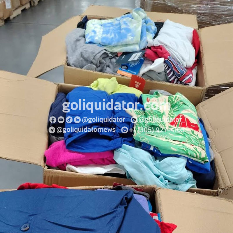 Pallets de ropa de Academy Sports