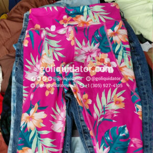 Pallets de ropa mixta para niños y mujeres de reconocida marca