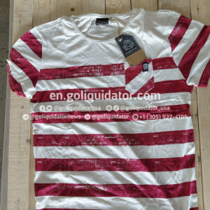 Lote de ropa de una reconocida marca enfocada en el estilo de vida surf (Mystic)