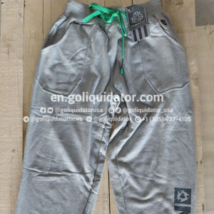 Lote de ropa de una reconocida marca enfocada en el estilo de vida surf (Mystic)