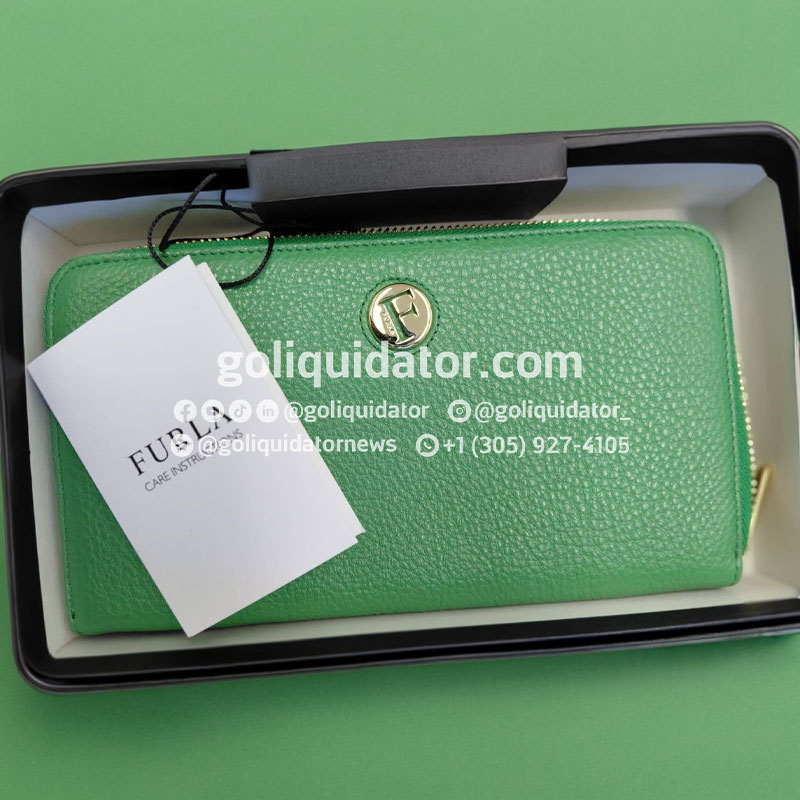 Lotes de billeteras Furla