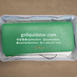 Lotes de billeteras Furla