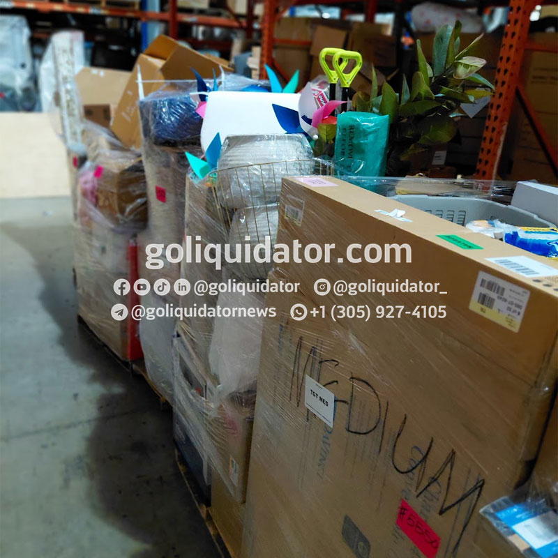Pallets de mercancía en general de Target