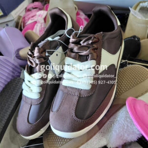 Lotes de zapatos mixtos de Target