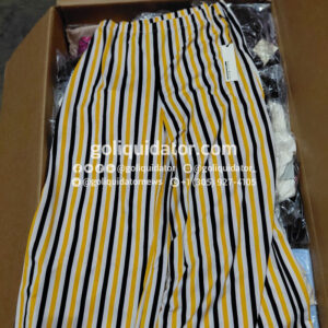 Lote de ropa fashion para mujeres marca Iris