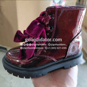 Lotes de zapatos para niños de Target