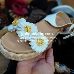 Lotes de zapatos para niños de Target