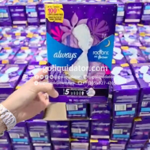 Lote de toallas sanitarias, tampones y productos para la incontinencia femenina