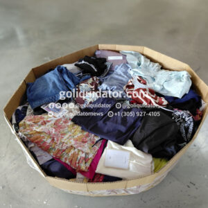 Lotes de ropa mixta de tiendas reconocidas