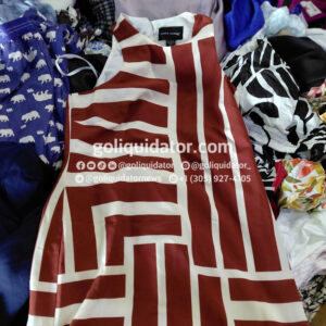 Lotes de ropa mixta de tiendas reconocidas