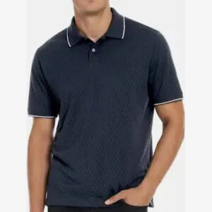 Lotes de ropa masculina de Costco