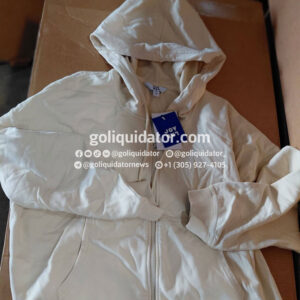 Ropa mixta de marcas variadas, proveniente de grandes tiendas