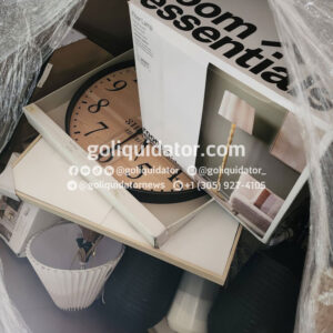 Lote de artículos de decoración de Target