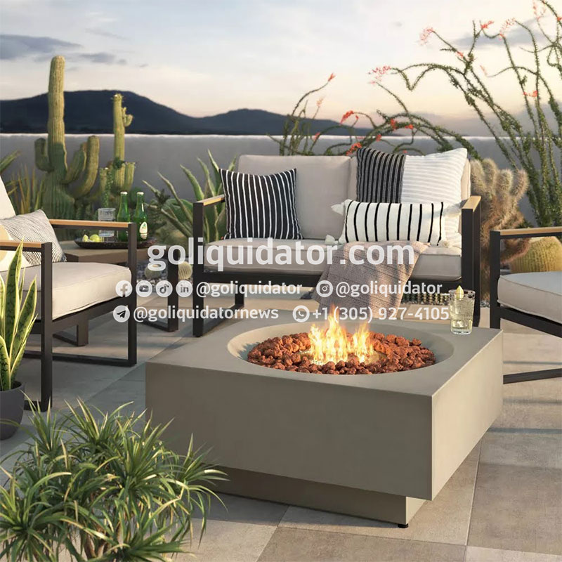 Lote de muebles y artículos de patio