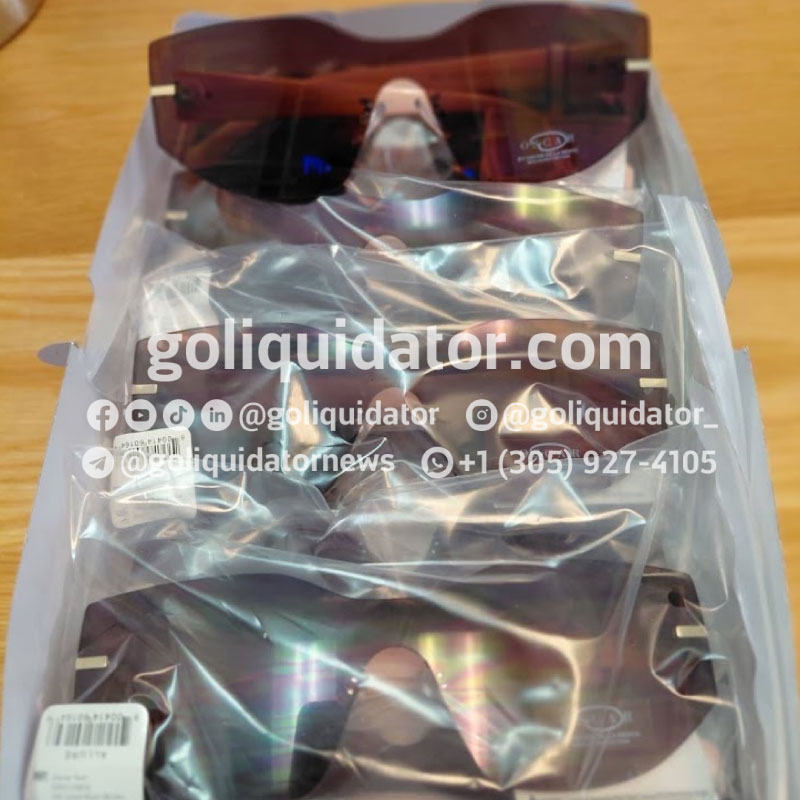 Lotes de gafas de sol Oscar de la Renta