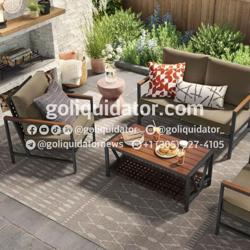 Lote de muebles y accesorios de patio