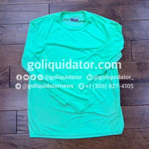Gran lote de ropa deportiva de la marca A4