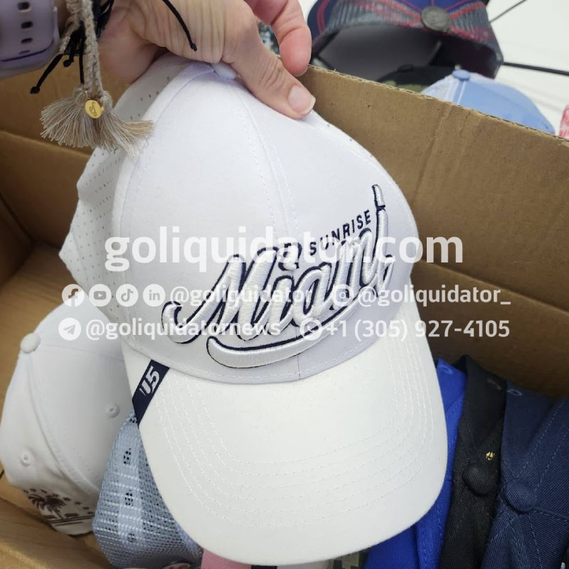 Gorras souvenir lisas y bordadas