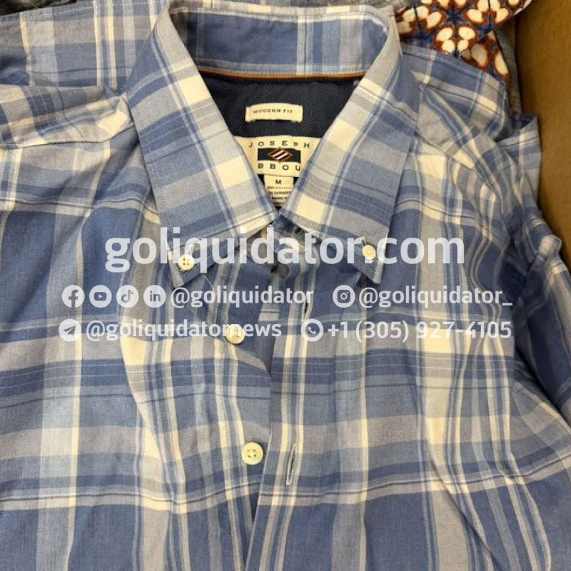 Ropa masculina por camión