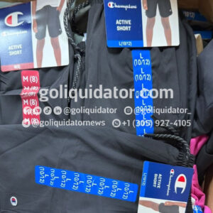 Camión de ropa mixta proveniente de Sam's Club